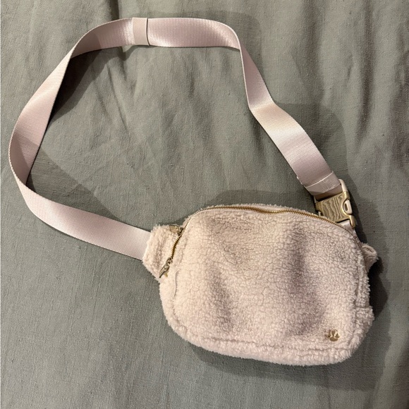 lululemon athletica Handbags - lululemon Cream Sherpa Belt Bag